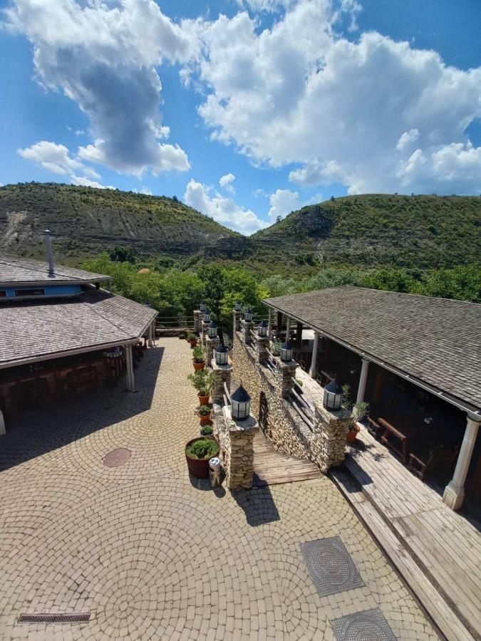 Vila Etnica Trebujeni Esterno foto